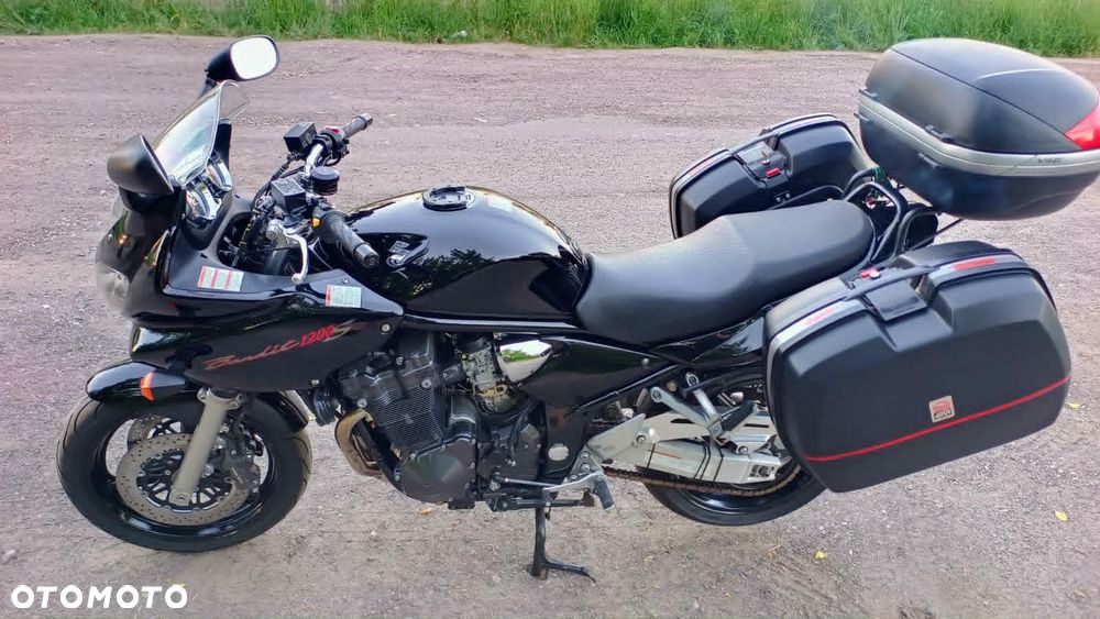 Suzuki Bandit - 3