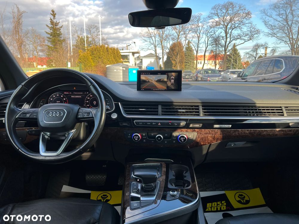 Audi Q7 - 13