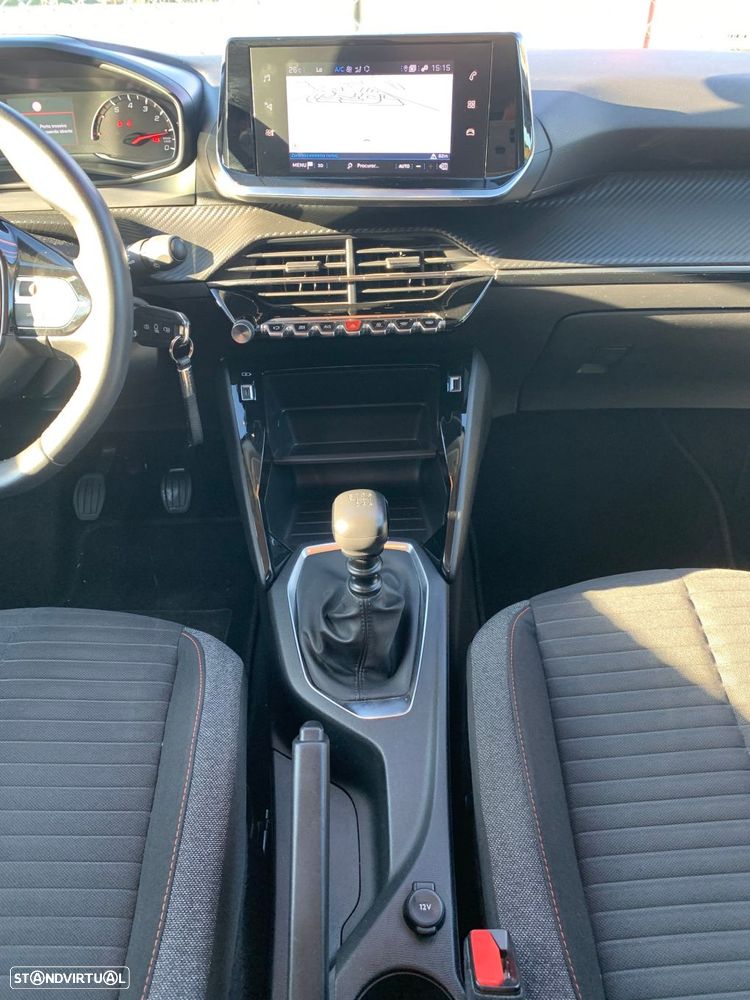 Peugeot 2008 1.2 PureTech Allure - 27