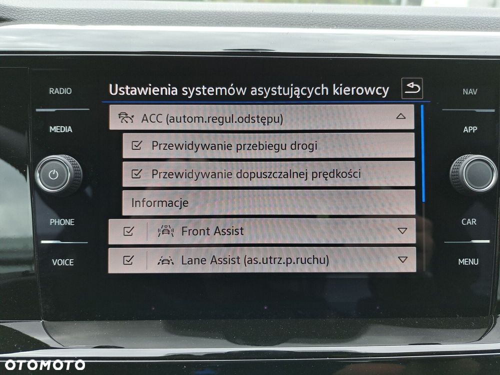 Volkswagen Polo - 35