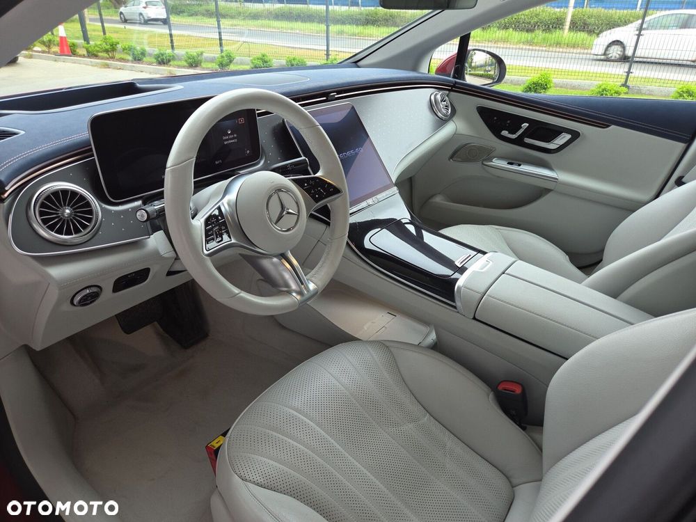 Mercedes-Benz EQE 300 90.5kWh AMG Line - 10