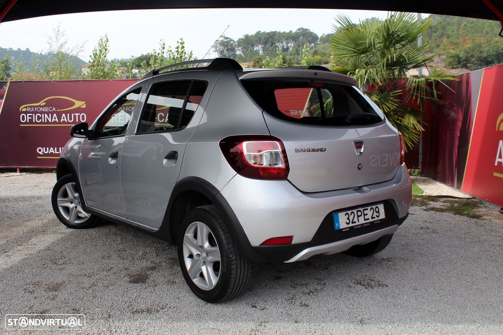 Dacia Sandero 0.9 TCe Stepway - 4