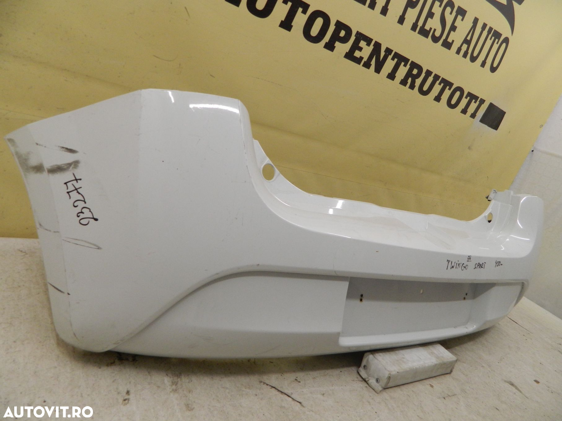 Bara spate Renault Twingo, 2012, 2013, 2014 ,  2015, cod origin 850223631R. - 3