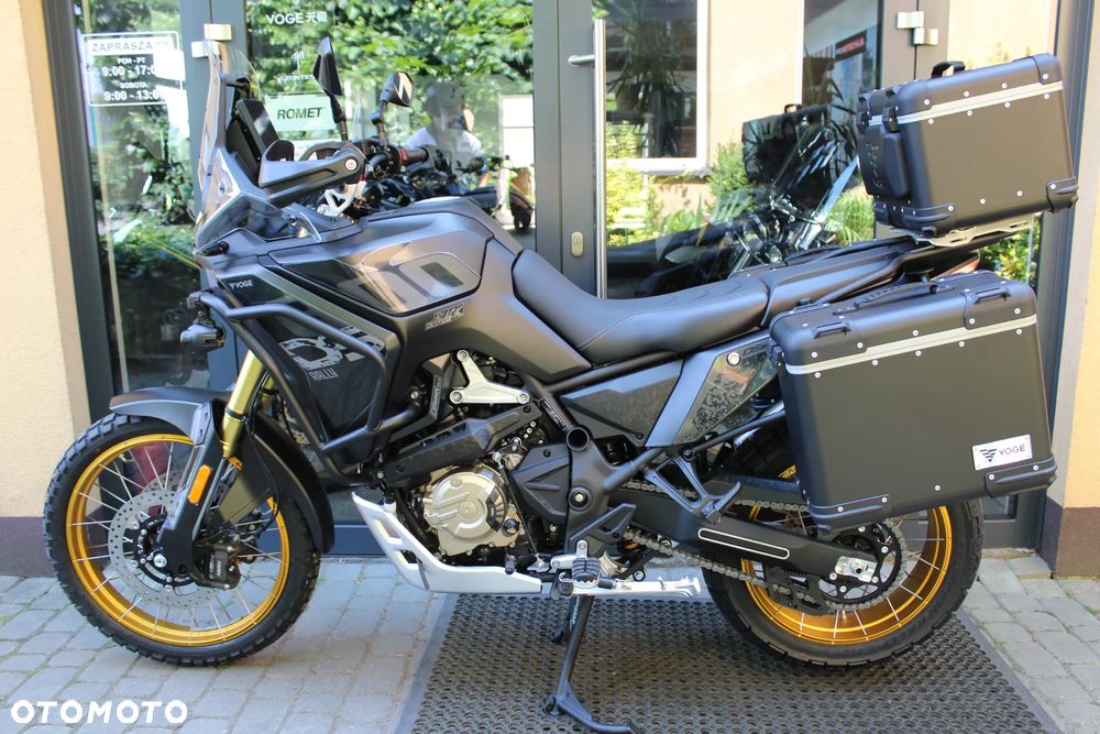 VOGE 800 Rally - 2