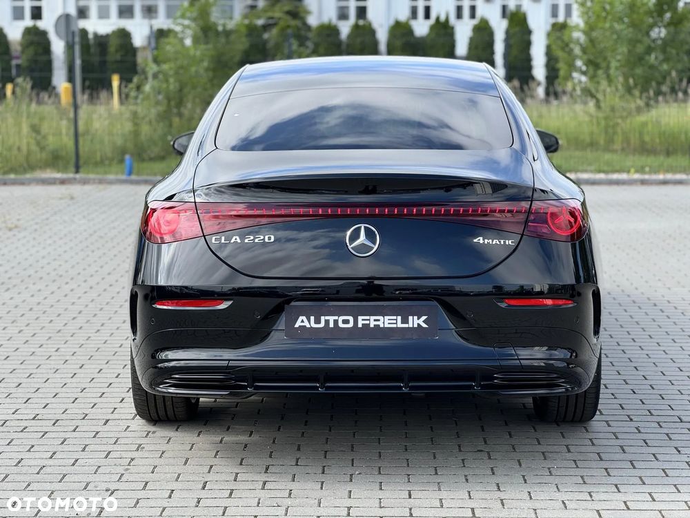 Mercedes-Benz CLA 220 mHEV 4-Matic 8G-DCT - 11