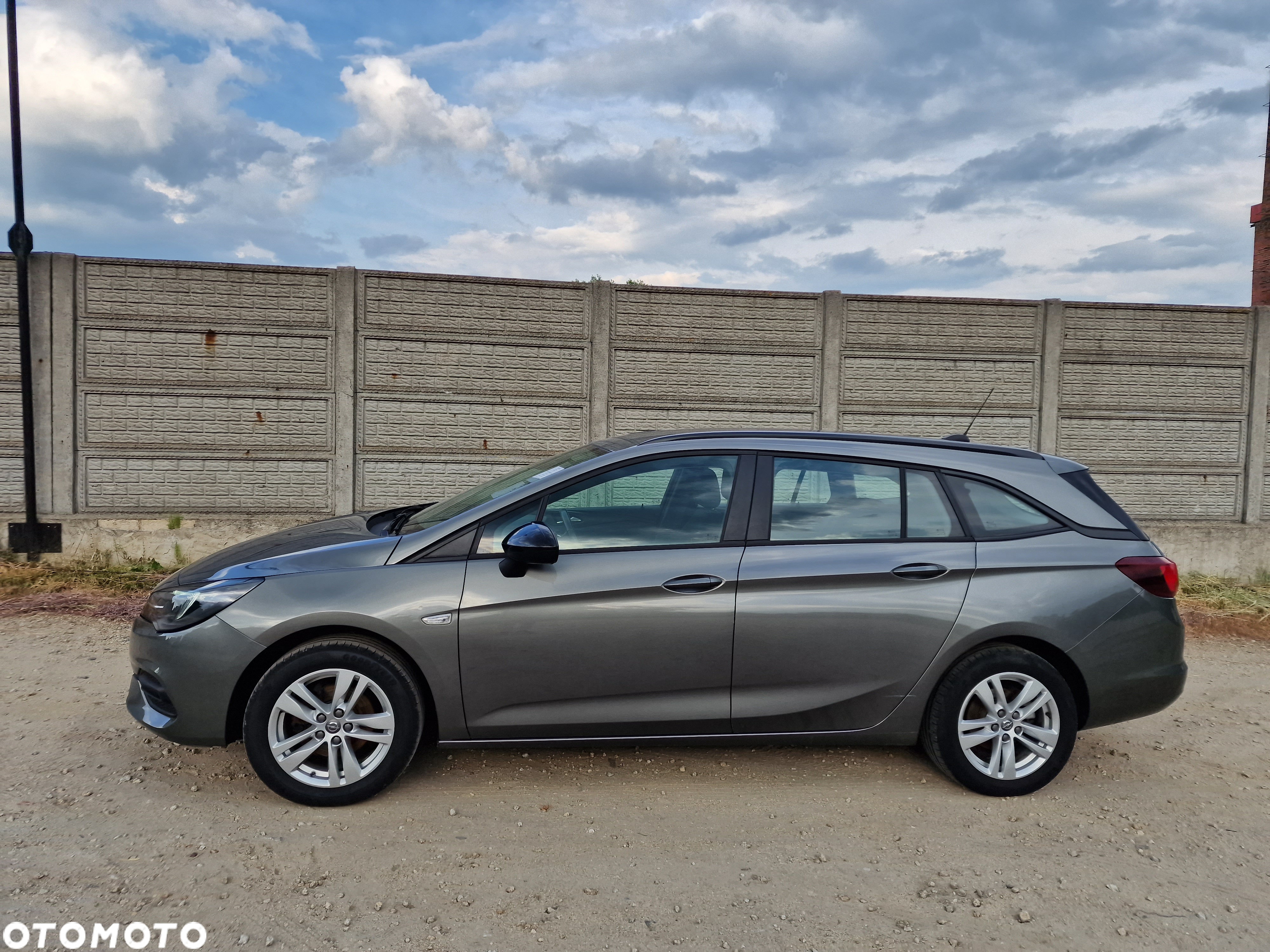 Opel Astra Sports Tourer 1.2 Turbo - 3