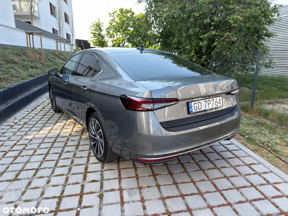 Skoda Superb 2.0 TDI SCR 4x4 L&K DSG - 2