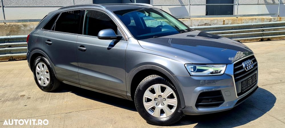 Audi Q3 2.0 TDI sport - 1