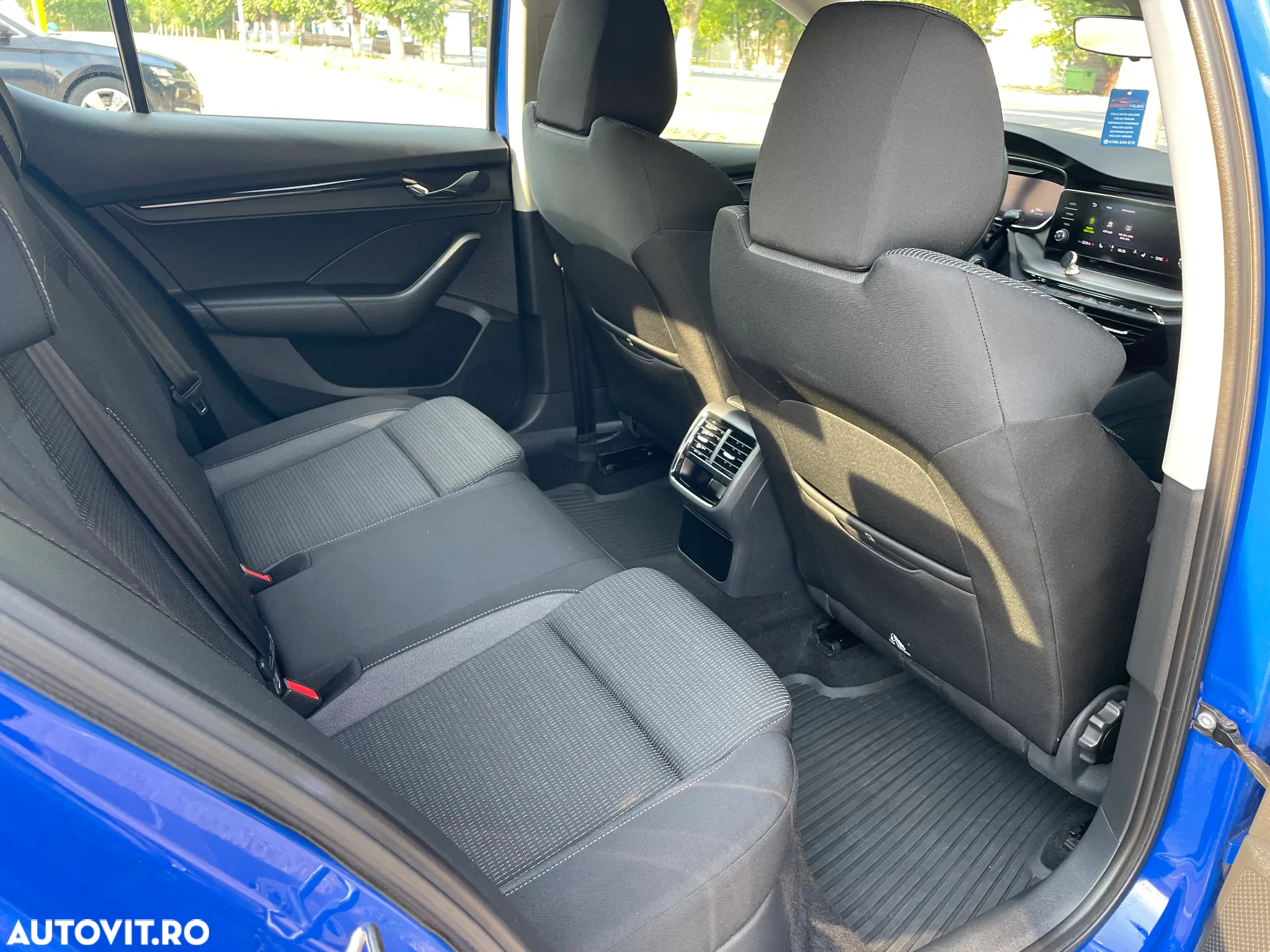 Skoda Octavia 2.0 TDI DSG Style - 9
