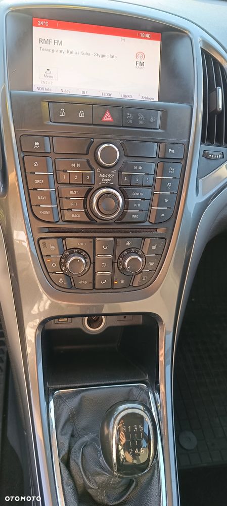 Opel Astra 1.7 CDTI Cosmo - 11