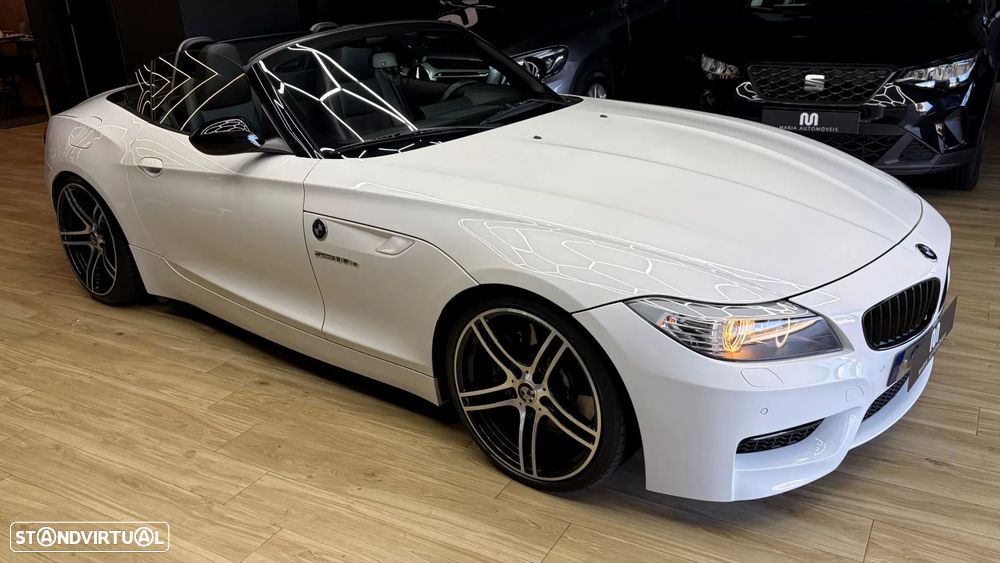 BMW Z4 35 is Auto - 5