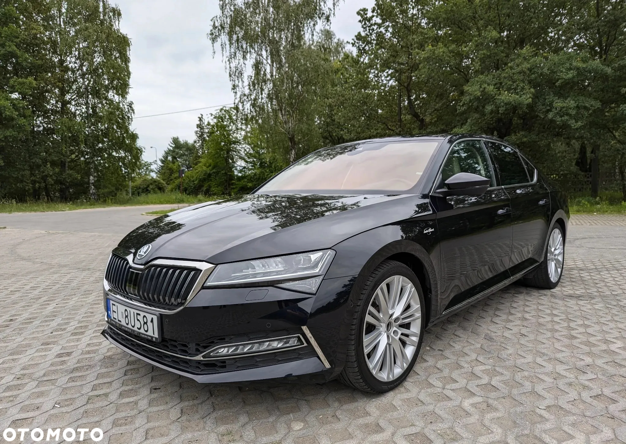 Skoda Superb 2.0 TSI 4x4 L&K DSG - 2