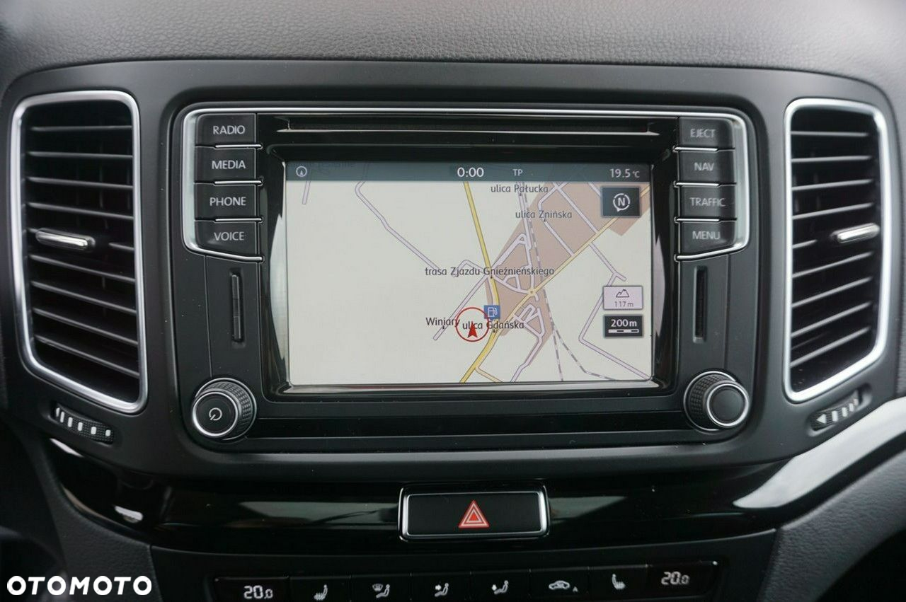 Volkswagen Sharan 2.0 TDI BMT Highline DSG - 7