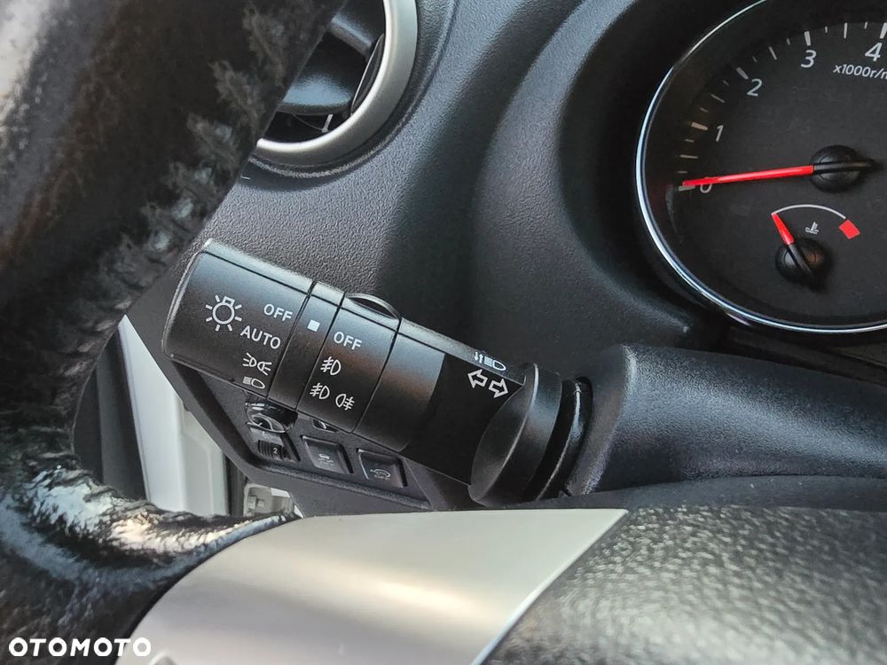Nissan Qashqai 1.6 acenta - 31