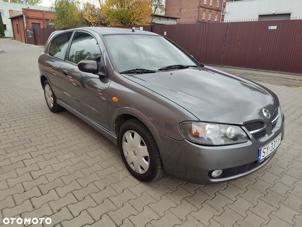 Nissan Almera 1.5 acenta PLUS - 1