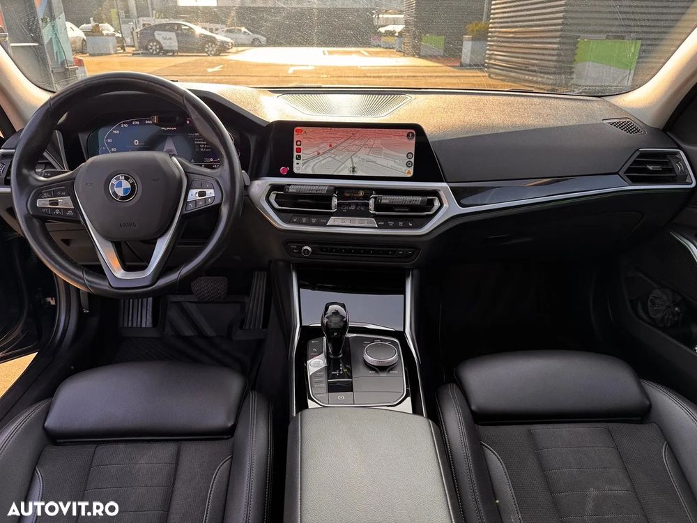 BMW Seria 3 320d Touring Aut. - 10