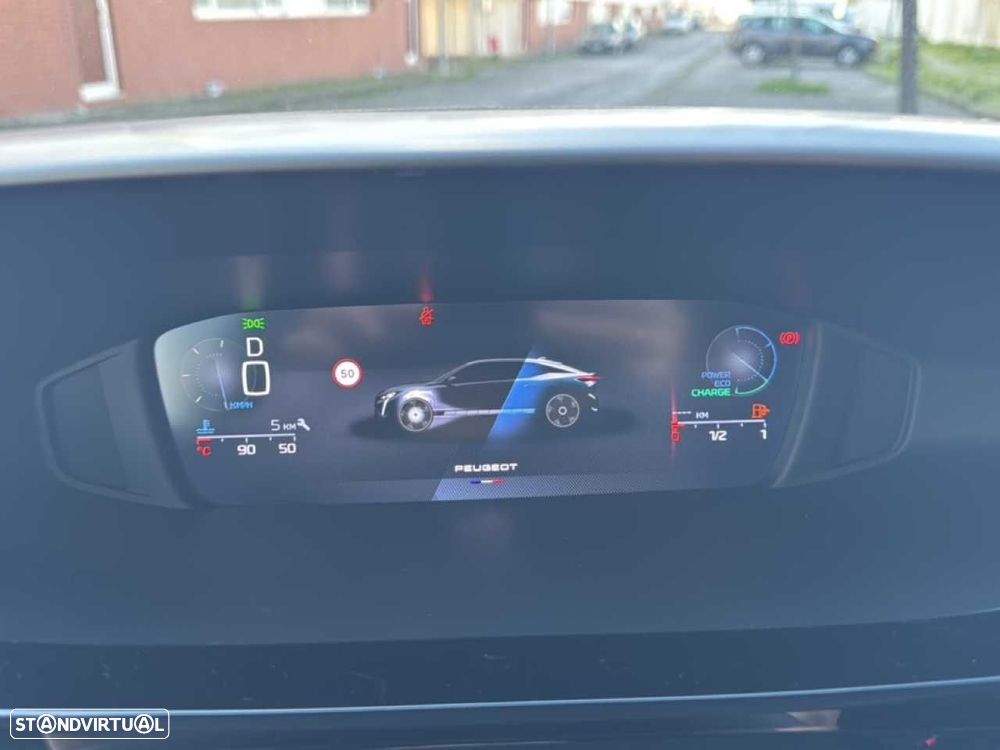 Peugeot 408 1.2 PureTech Allure EAT8 - 22