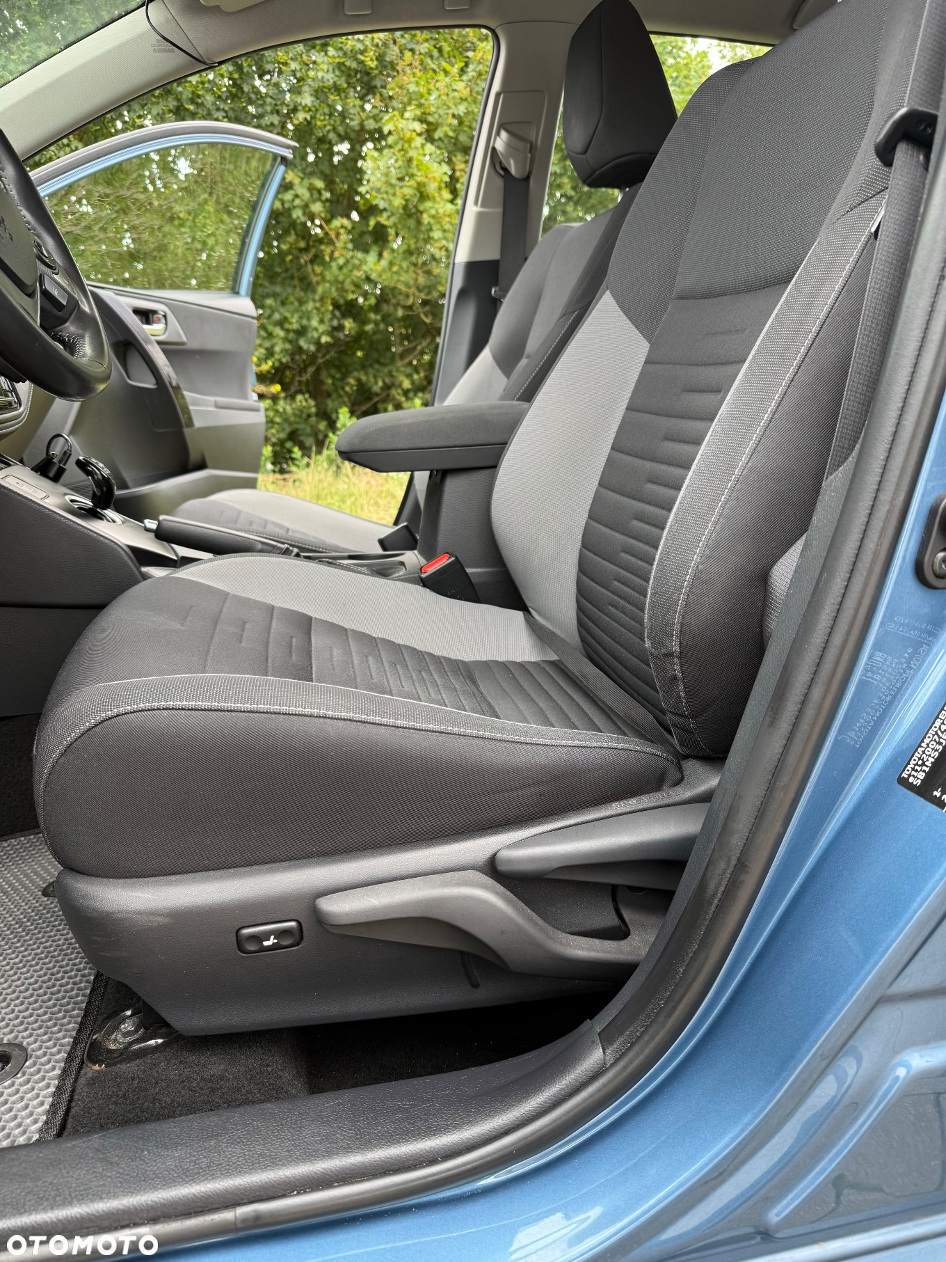 Toyota Auris Hybrid 135 Premium - 31