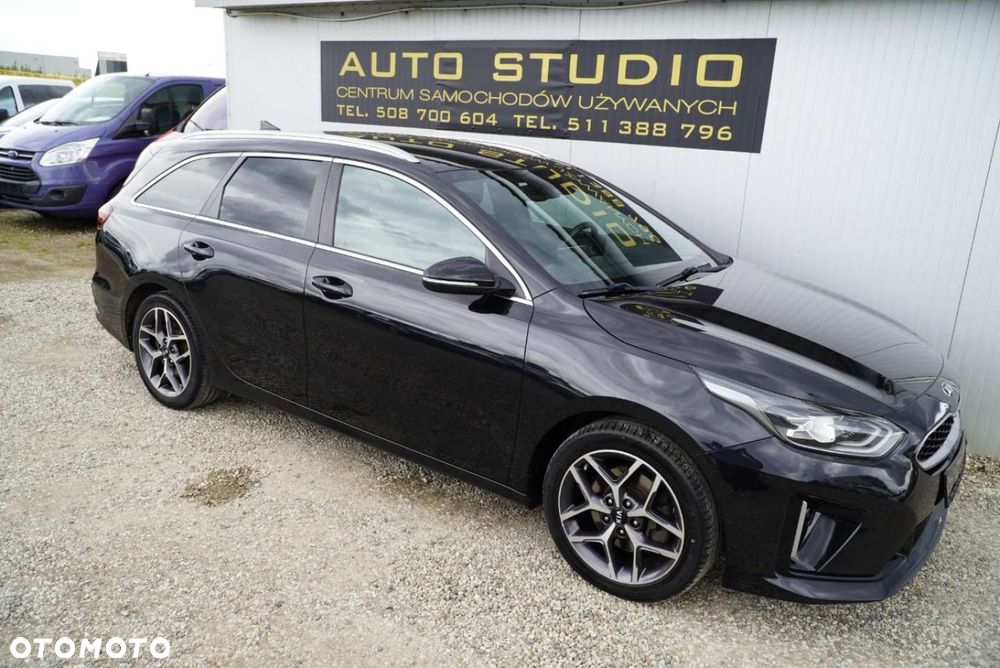 Kia Ceed 1.4 T-GDI DCT OPF GT Line - 39