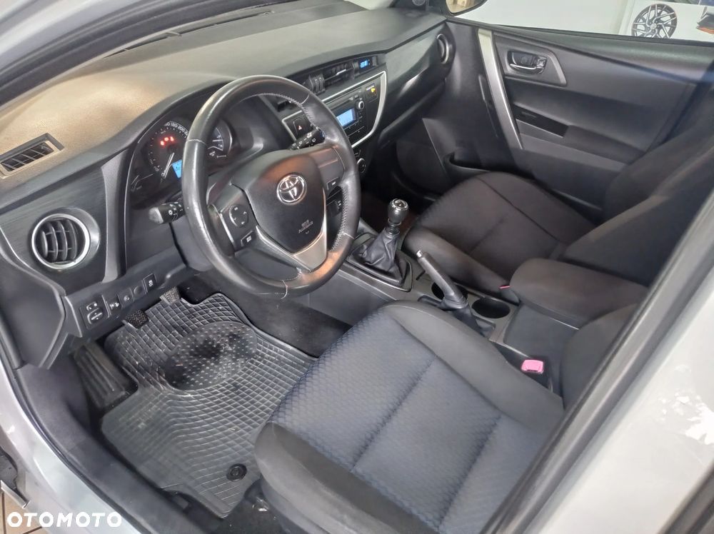 Toyota Auris 1.33 VVT-i Active - 7