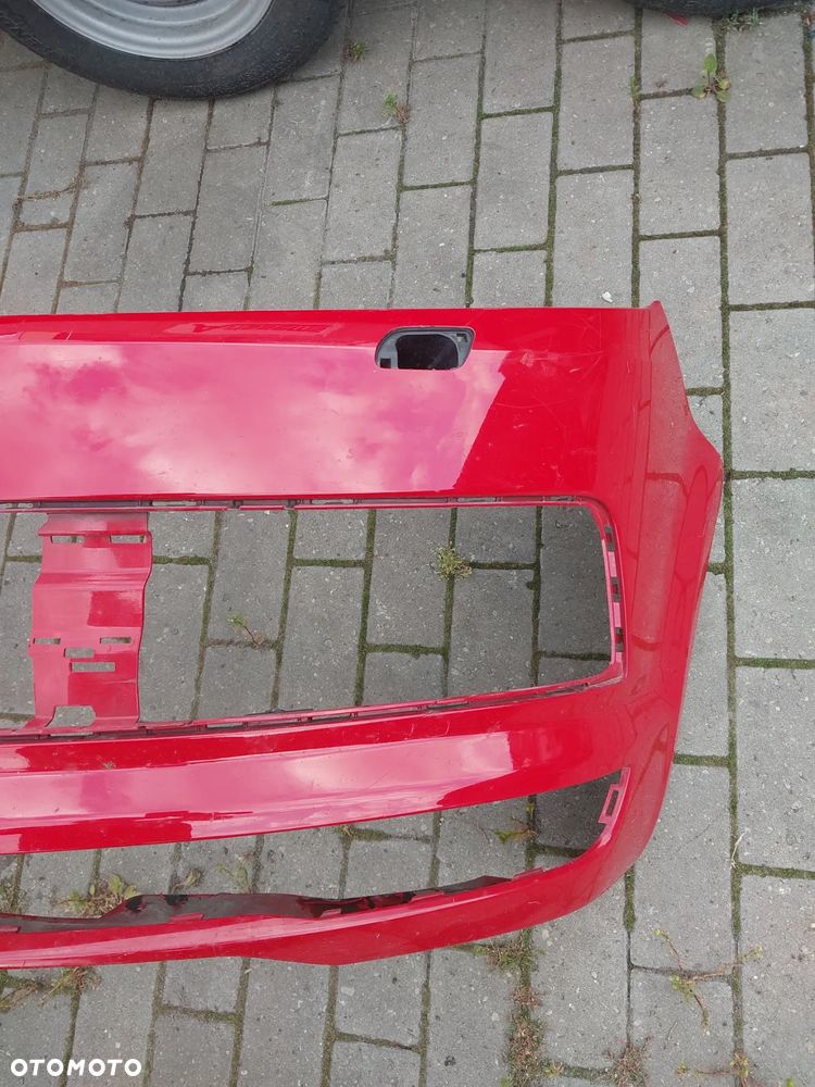 Zderzak przód  vw t6 pod spryskiwaczę uszkodzony - 3