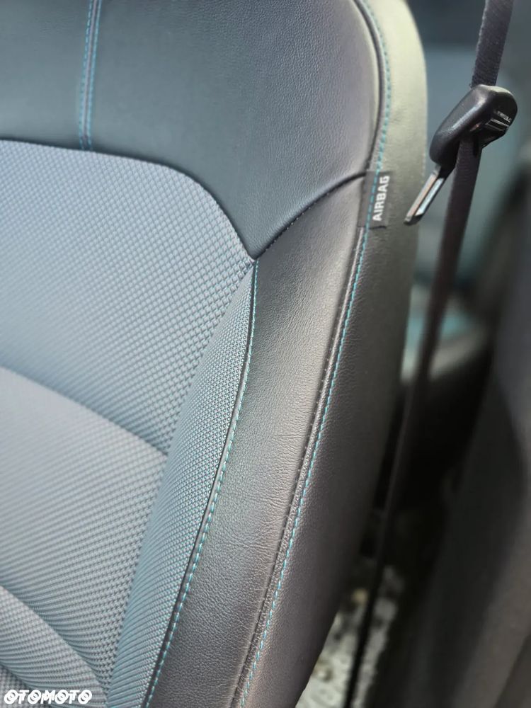 Kia Niro 64kWh XL - 28