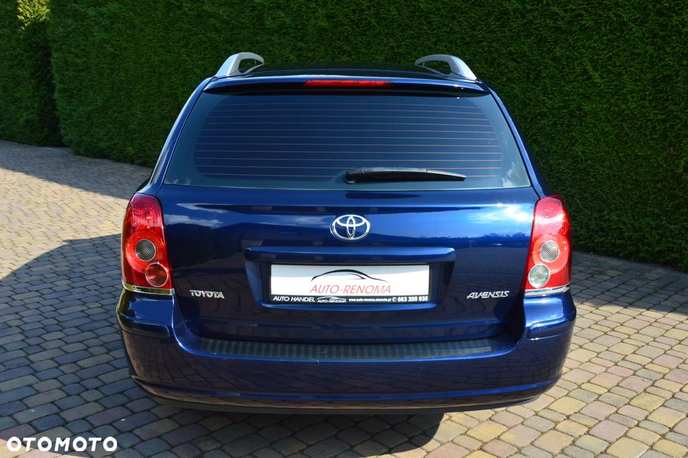 Toyota Avensis 1.8 VVT-i Sol - 30