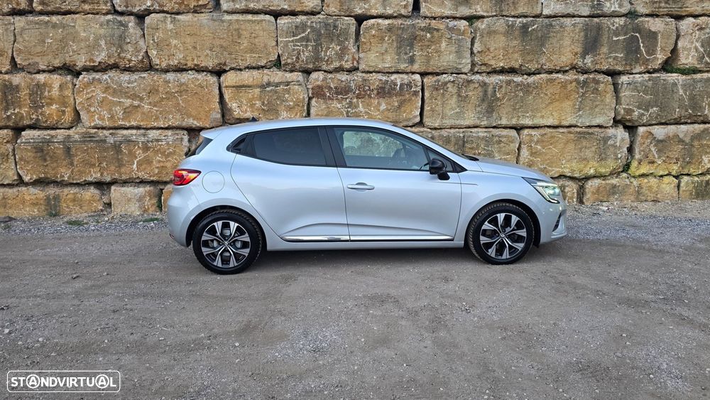 Renault Clio 1.6 E-Tech Full Hybrid Techno - 4