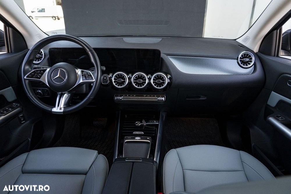 Mercedes-Benz EQA - 6