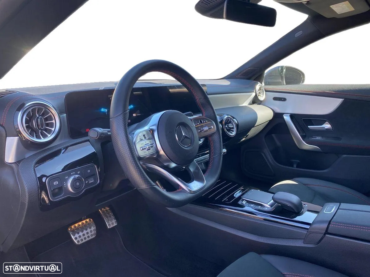 Mercedes-Benz CLA 250 e AMG Line - 11