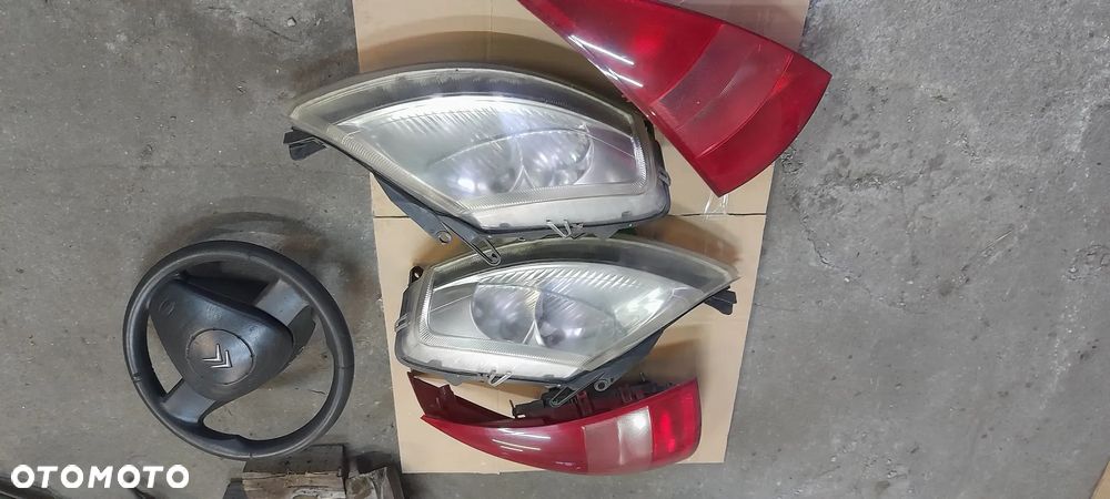 CITROEN C3 lampa lewa prawa tylna - 3