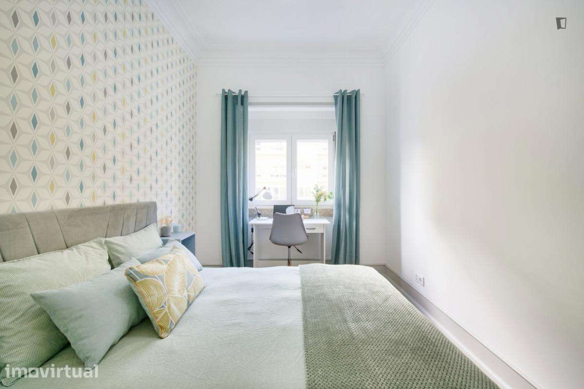 Quarto - localizado em Alameda Lisbon - Grande imagem: 3/32