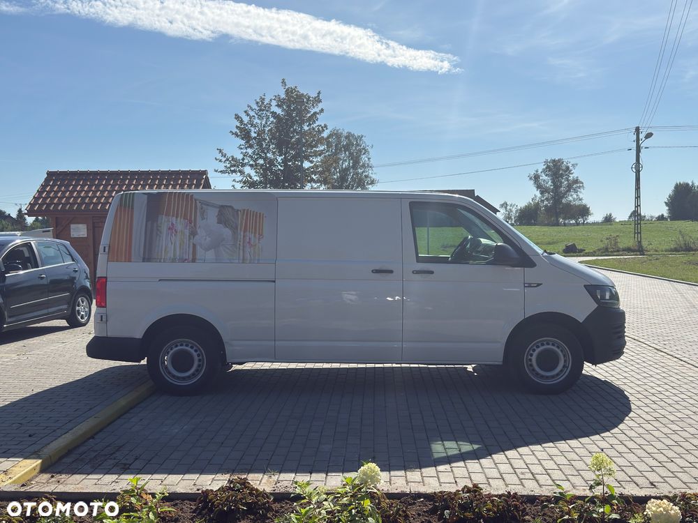 Volkswagen Transporter - 8