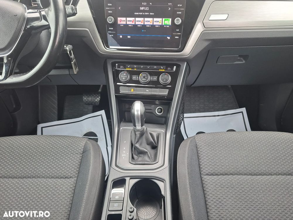 Volkswagen Touran 1.6 TDI SCR (BlueMotion Technology) DSG Comfortline - 17