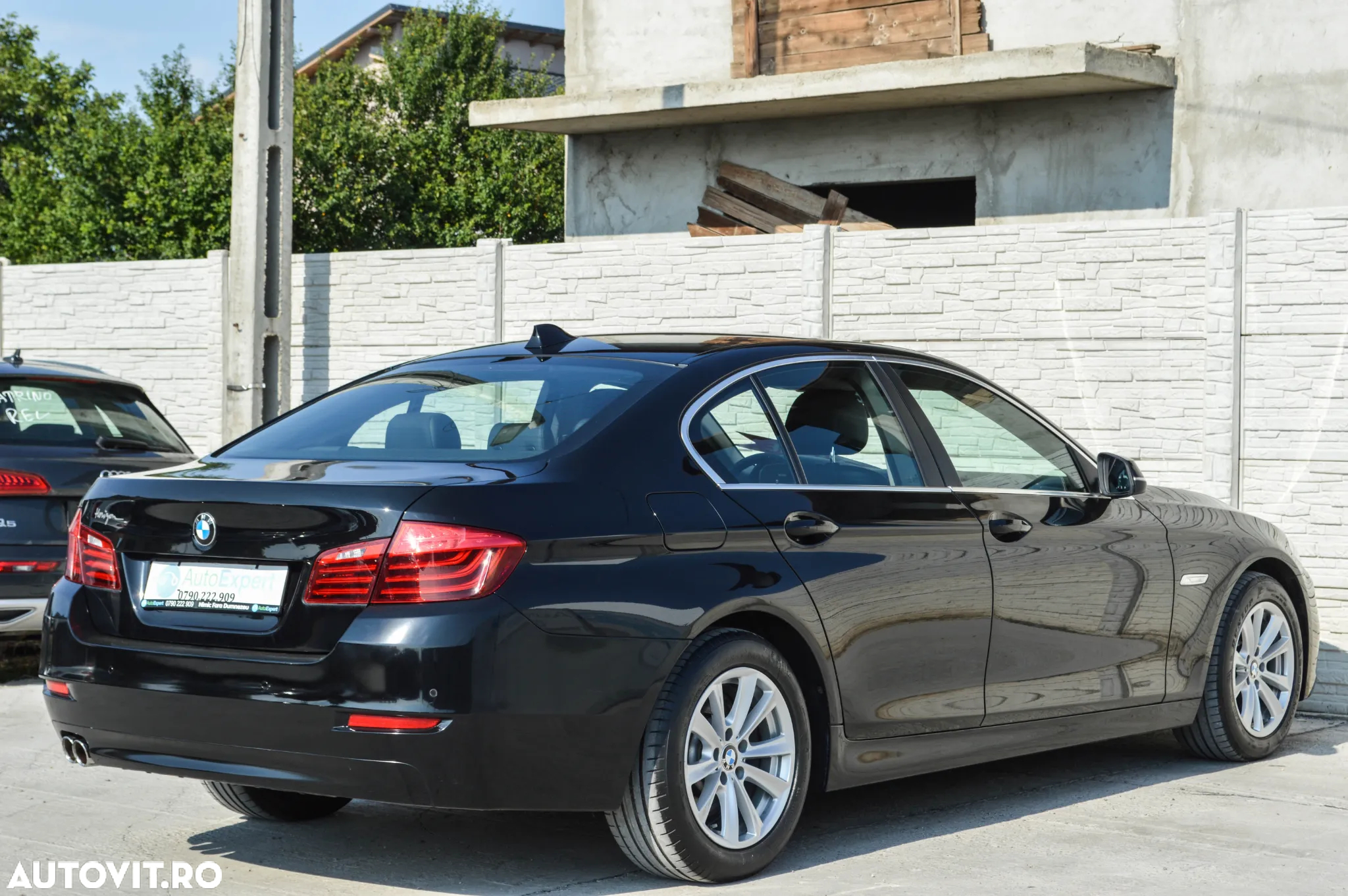 BMW Seria 5 520d Aut. - 4