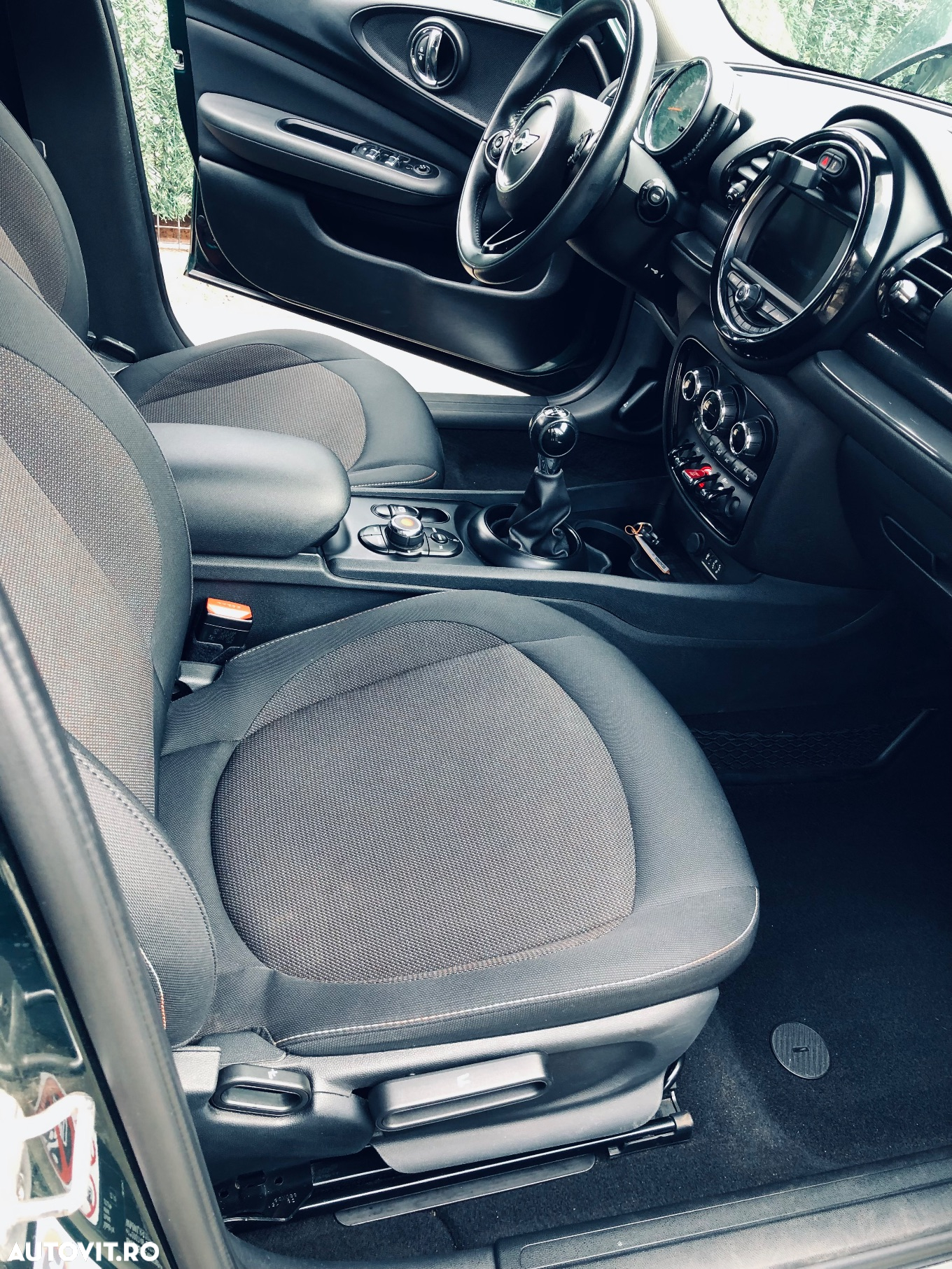 Mini Clubman Cooper D - 22