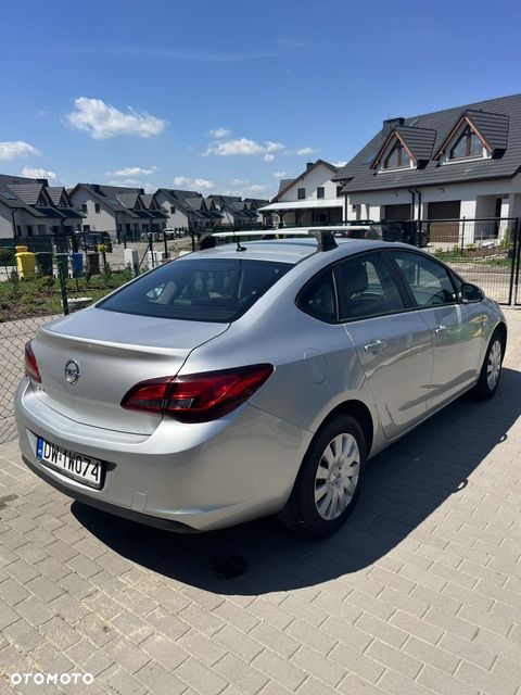 Opel Astra - 6