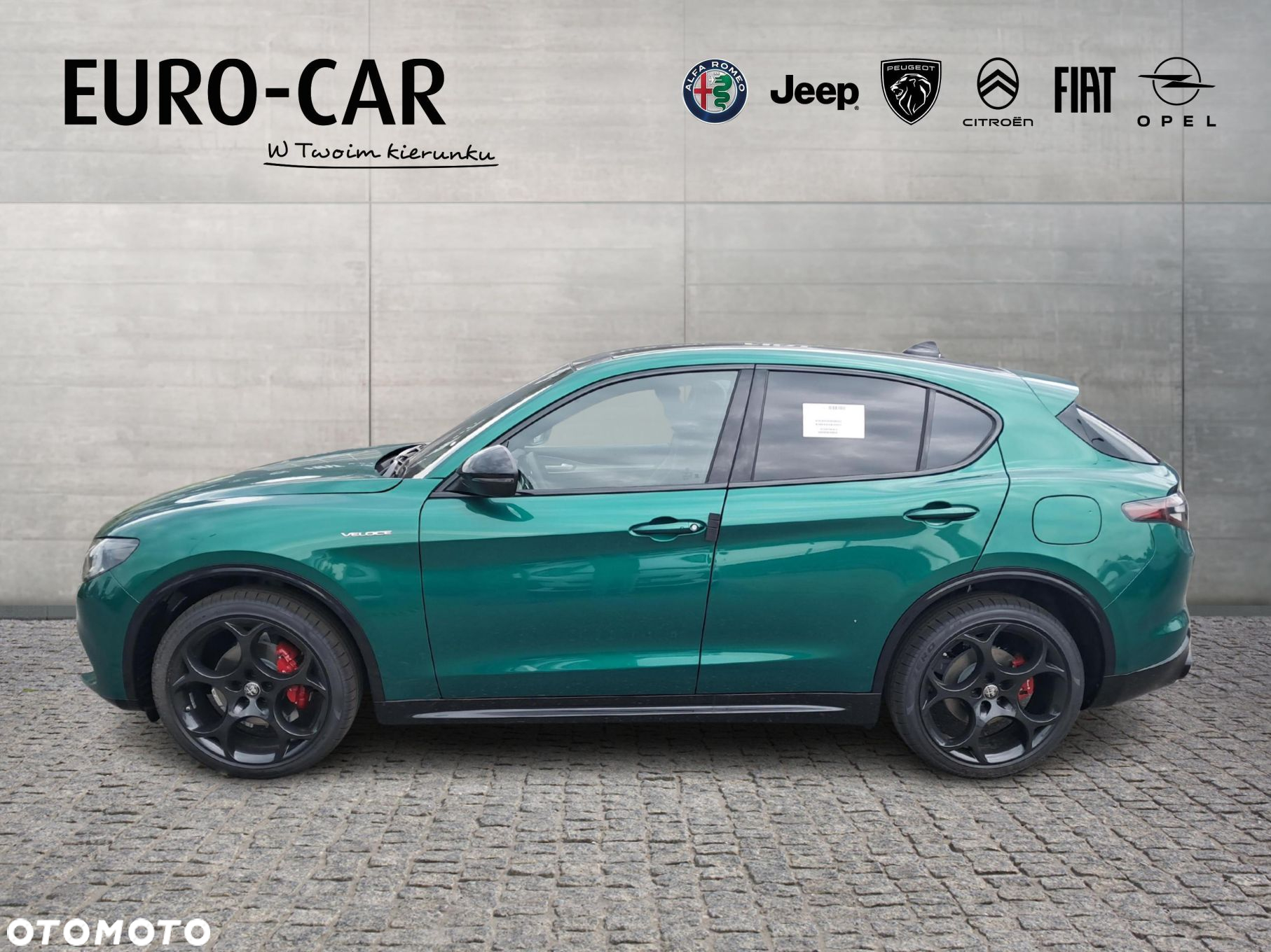 Alfa Romeo Stelvio - 2