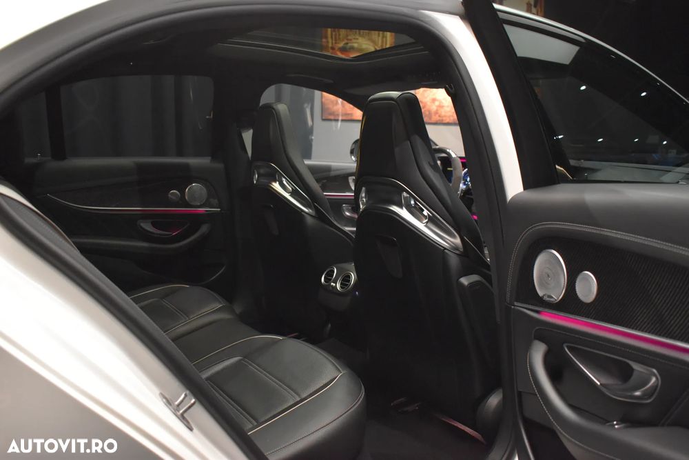 Mercedes-Benz E 63 AMG S 4MATIC Aut. - 8