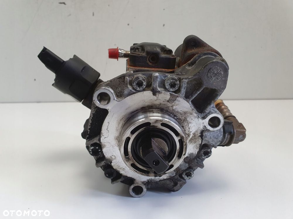 Volvo C30 V50 S40 II V70 III 2.0 D POMPA WTRYSKOWA paliwa - 1