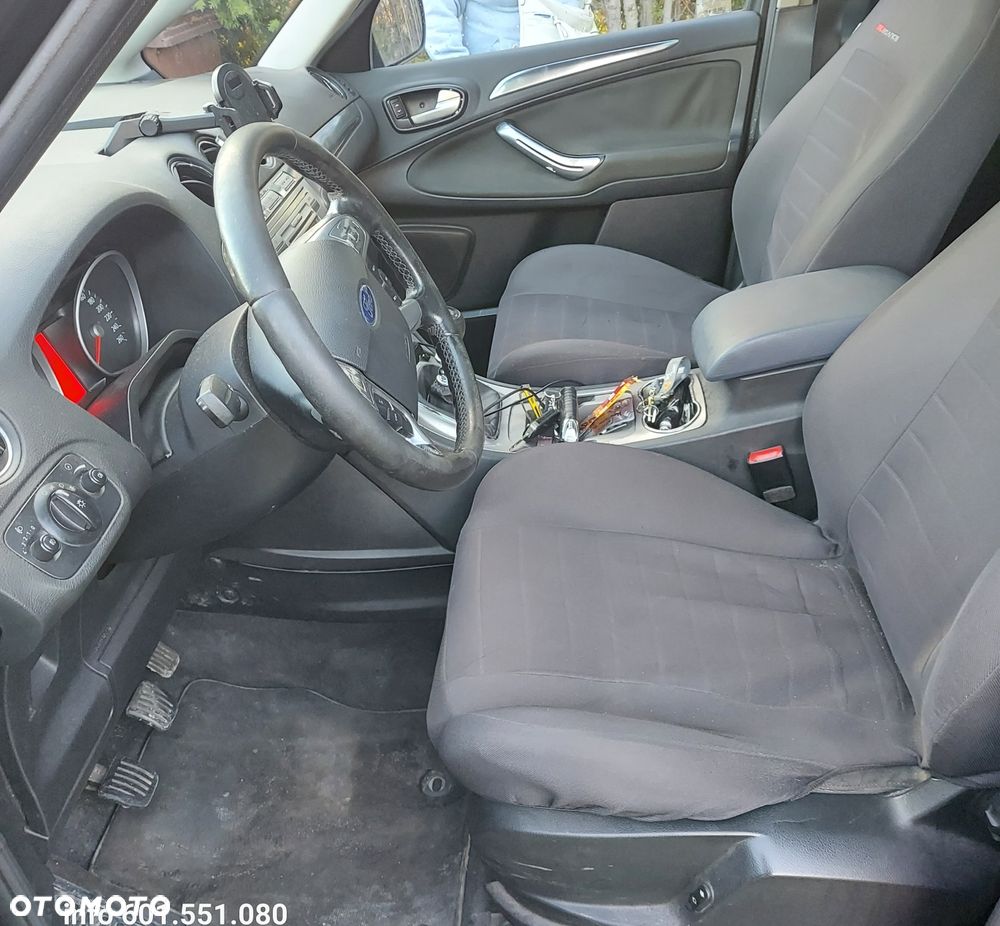 Ford S-Max - 6
