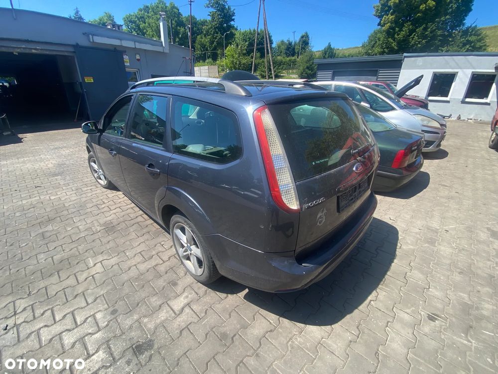 Ford Fokus II LIFT 1,8 na częsci - 3