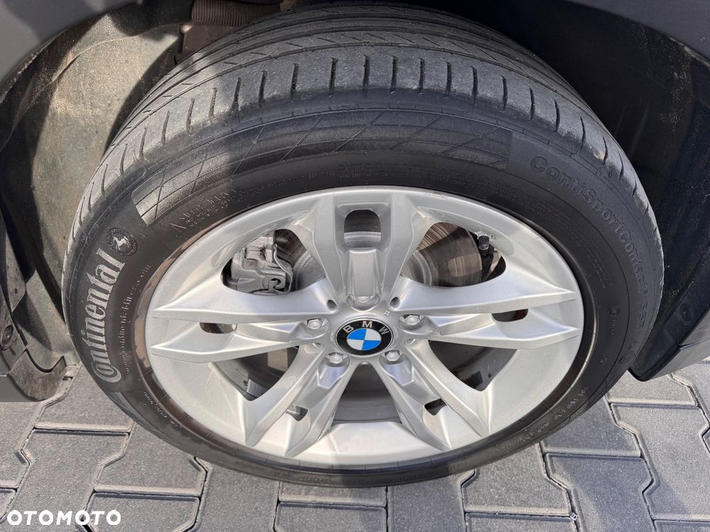 BMW X1 sDrive18i xLine - 26