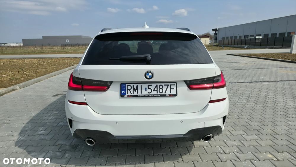 BMW Seria 3 320i Edition M Sport Shadow - 7