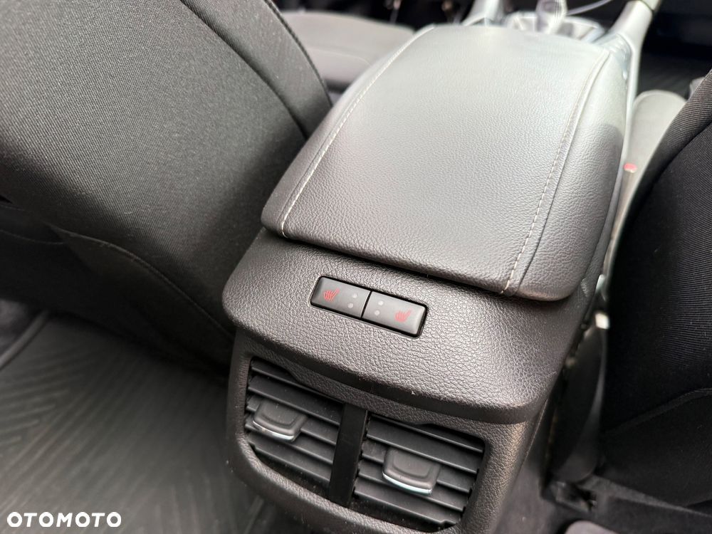 Ford Mondeo 2.0 EcoBlue Executive Plus - 28