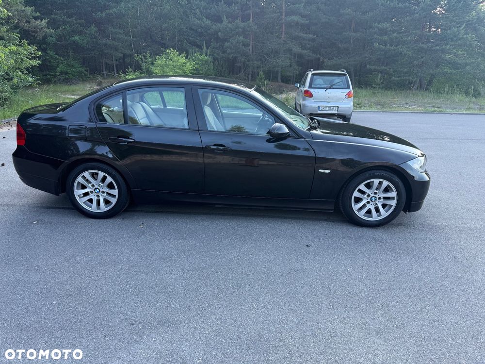 BMW Seria 3 - 2