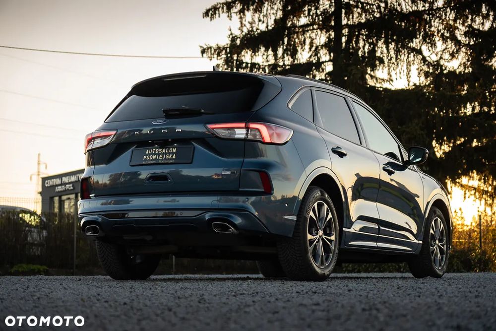 Ford Kuga - 11