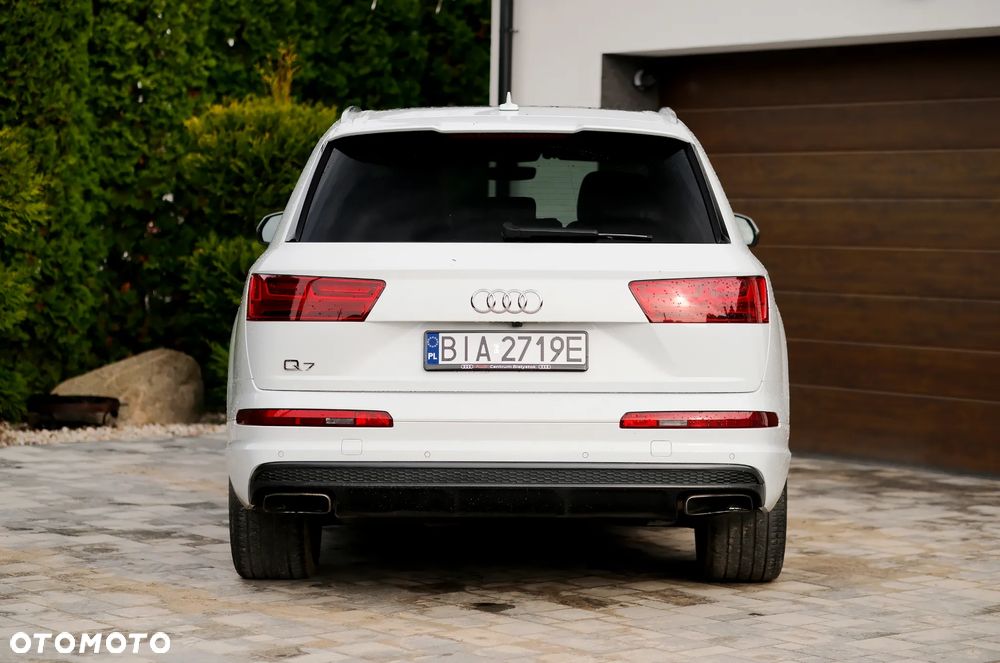 Audi Q7 3.0 TFSI Quattro Tiptronic - 8