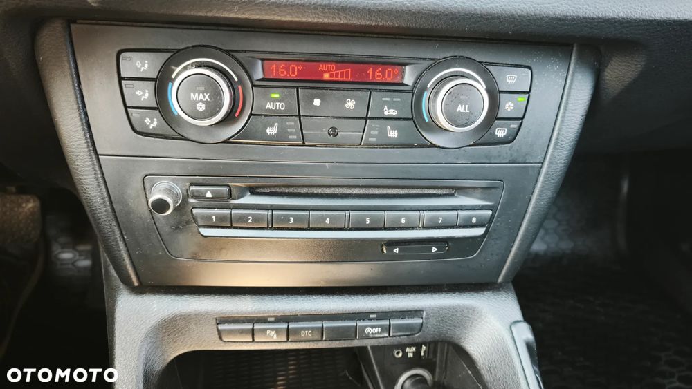 BMW X1 sDrive18d - 13