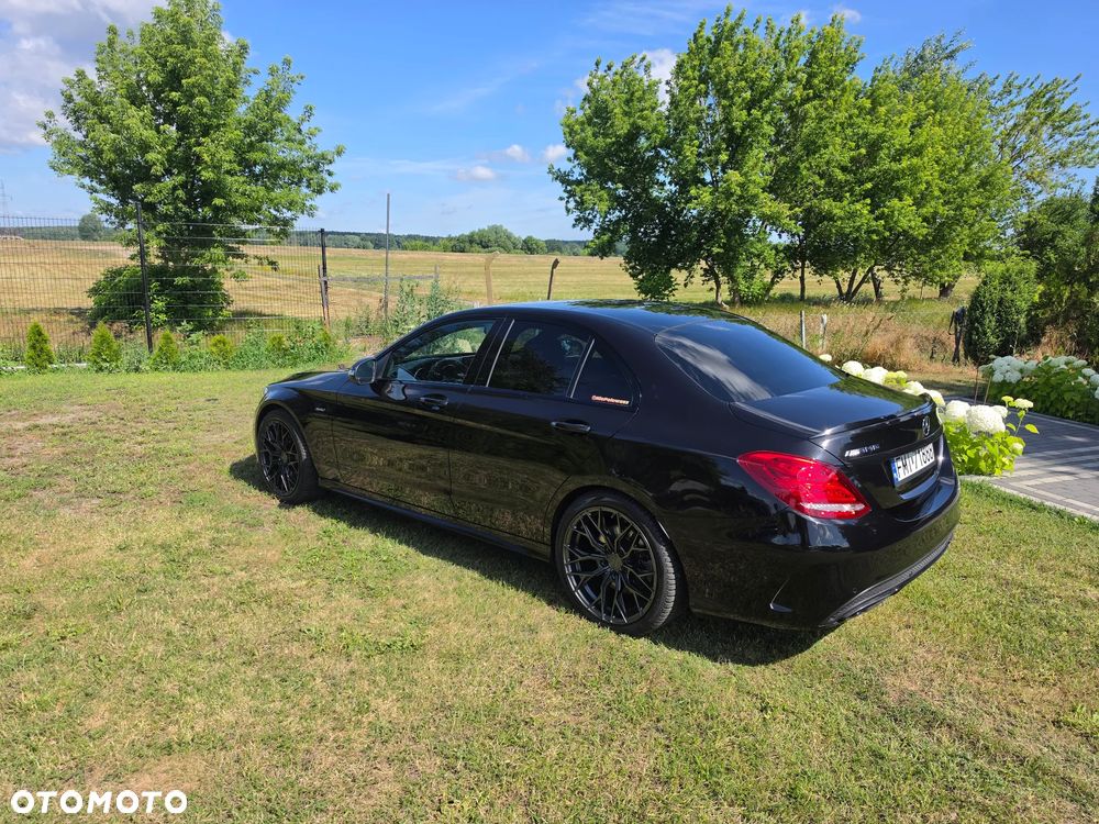 Mercedes-Benz Klasa C AMG 43 4-Matic - 7
